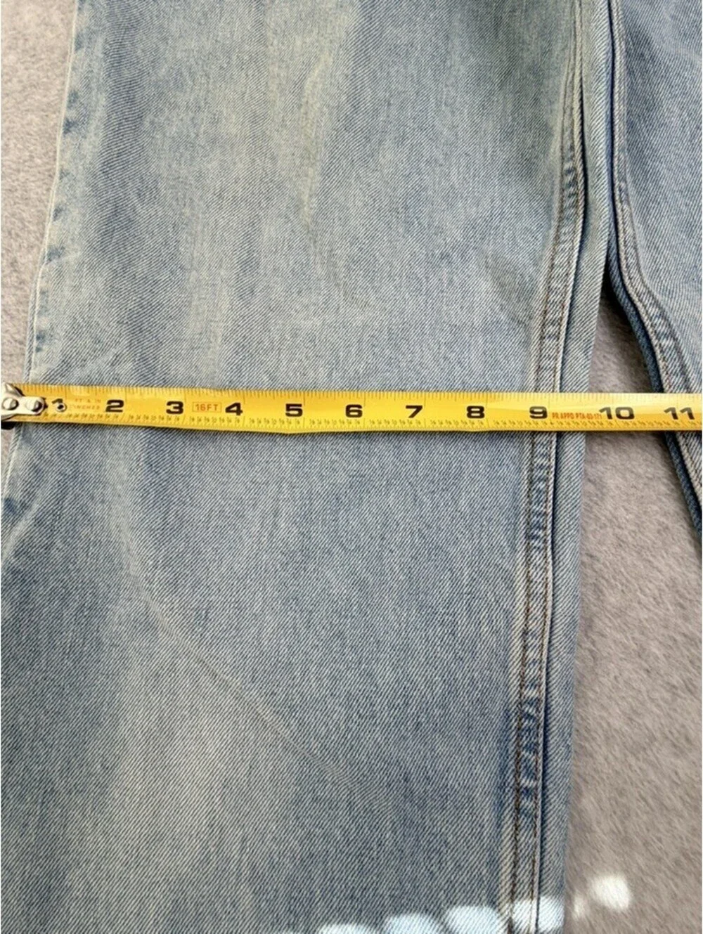 Arizona Jean Co Mens Jeans W31 L29 Light Wash Blue Relaxed Fit Straight Denim